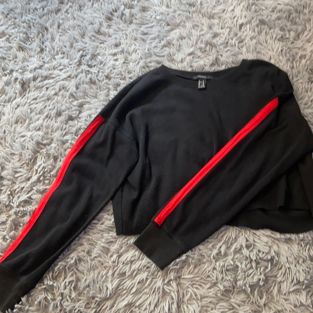 forever 21 long sleeve crop top, size M